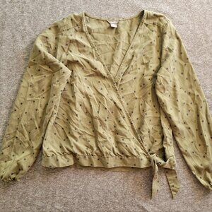 Eddie Bauer Olive Green ¾ Sleeve Star Pattern Blouse M Kimono Babydoll